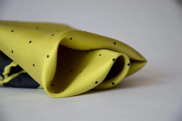 Pañuelo de bolsillo 'Yellow Goblin' - Imagen 5